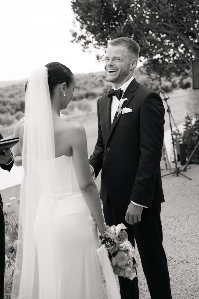 Outdoor wedding venue Mallorca Finca Ses Voltes ceremony