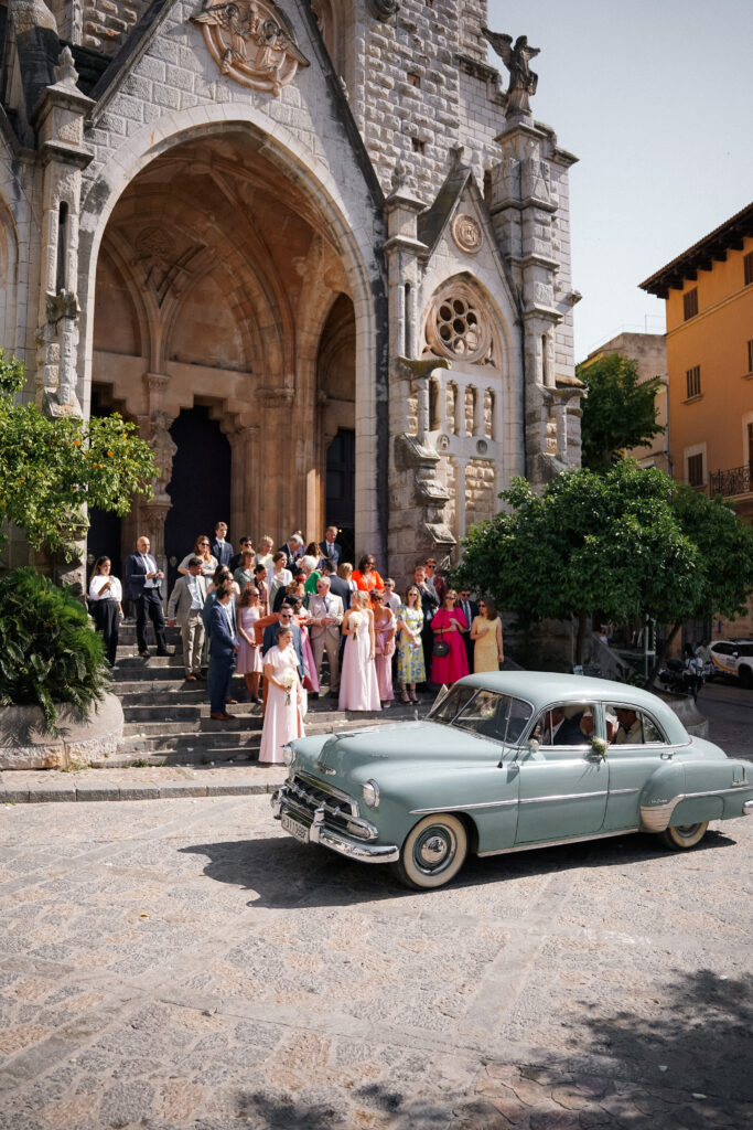 wedding ceremony at the cathedral in soller mallorca